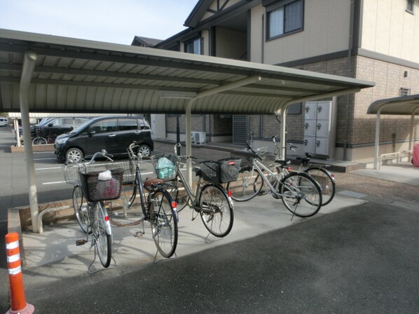 ティーダ御立 A棟の物件内観写真